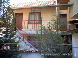 Family hotel Georgievi's House