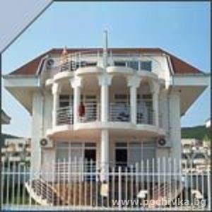 Family hotel Lazur Villa