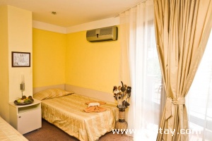 Family hotel Fotinov
