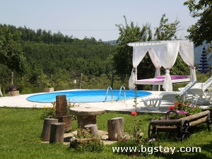 House Slanchevo utro
