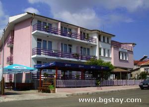 Hotel Strajitca