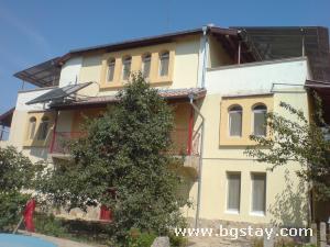 Family hotel Iliana