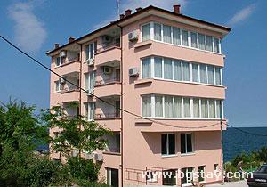 Apartment Buruna