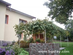House Raisko katche