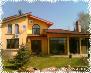 Family hotel The yellow house