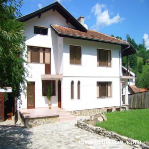 House Omainiche