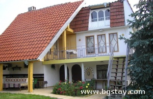 House Vila Mona