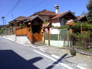 House Mitreto