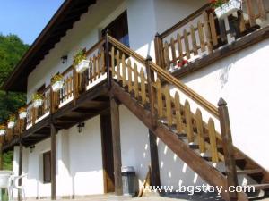 Family hotel Hadjipeshovatakushta