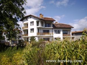 Family hotel Stoyanova kashta