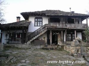 House HOUSE 