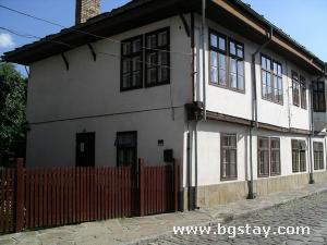 House Tryavna-new year