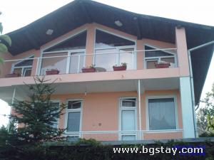 Family hotel Villa CHASOVNIKAROV