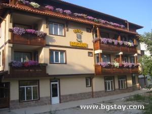 Family hotel Bariakov