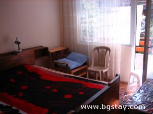 Separate room romantika