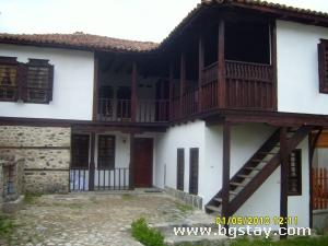 House Zlatograd