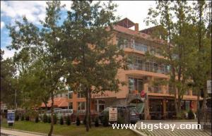 Hotel Phoenix, Kiten