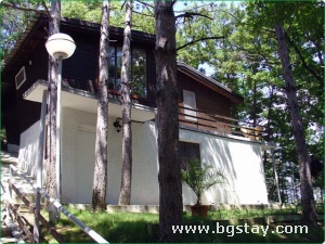 House Tajna