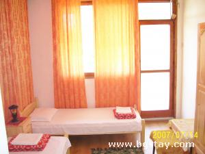 House House Yordanovi, Chernomorets