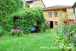 Family hotel Dalia house