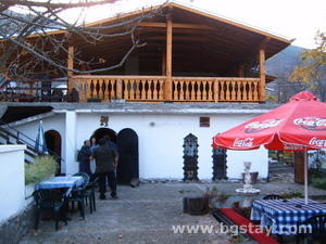 Family hotel Mehana Pastuh