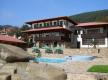 Family hotel Kostadinovi Houses